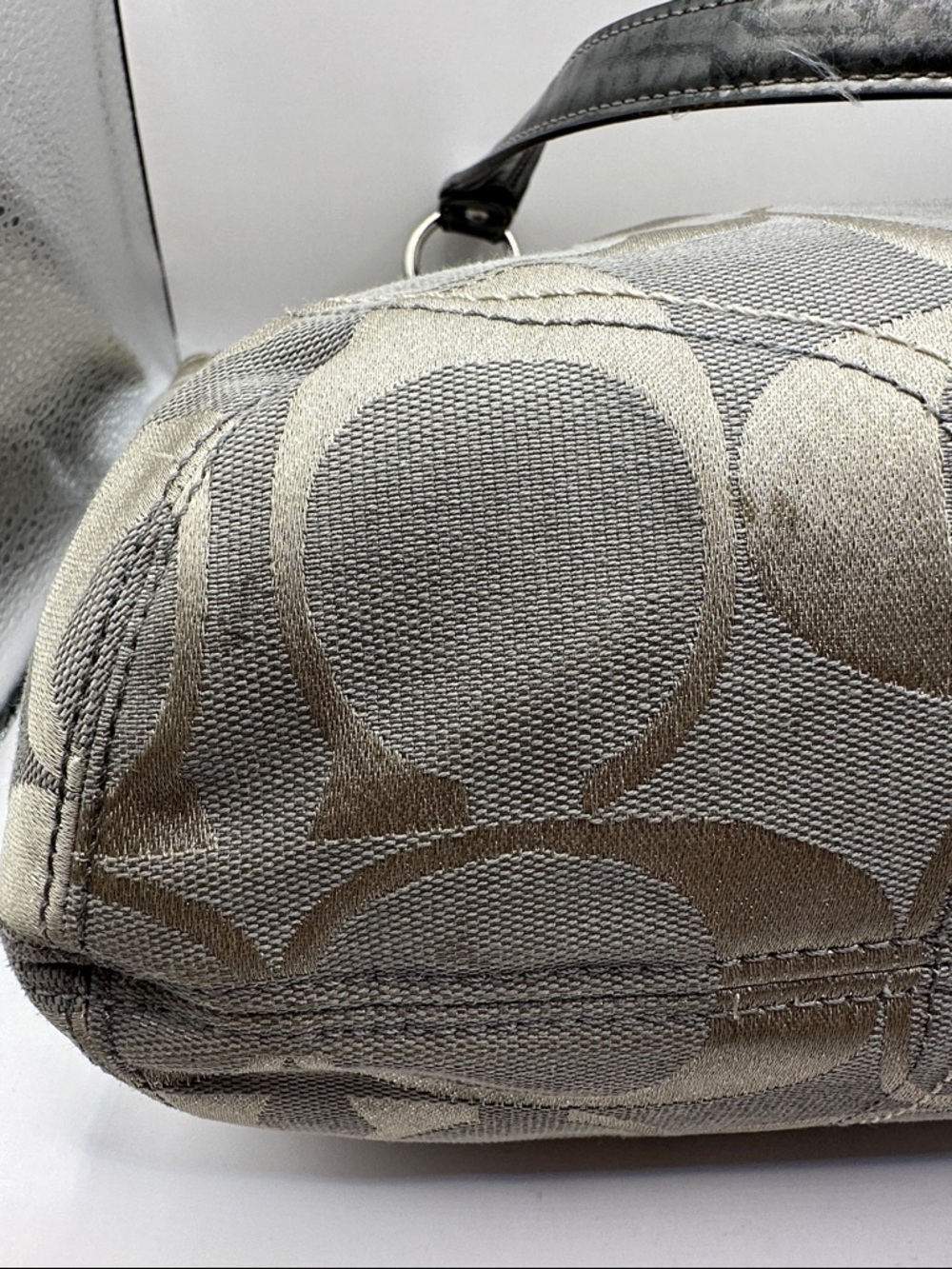 Coach Poppy Hallie Silver Signature Canvas Shoulder Bag - Picture 6 of 12